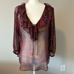 Beautiful sheer paisley floral Ralph Lauran blouse.